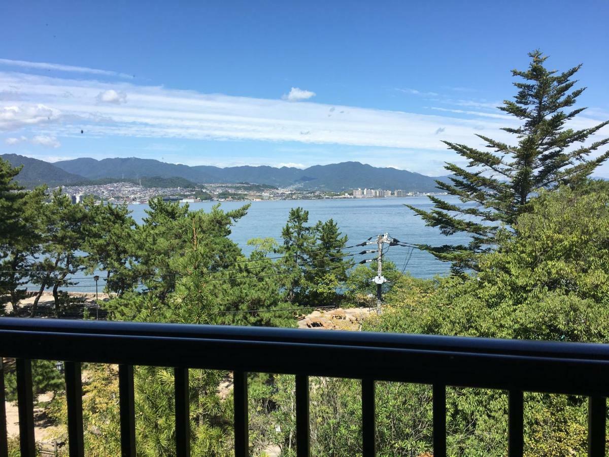 Hotel Miyajima Morinoyado Hatsukaichi Esterno foto