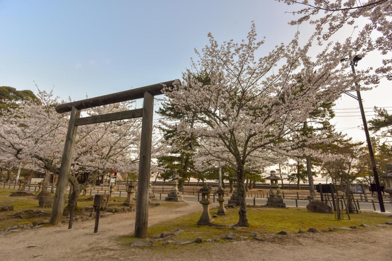 Hotel Miyajima Morinoyado Hatsukaichi Esterno foto